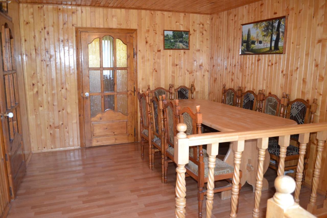 Юрдар Villa Iltsi Eksteriør billede